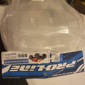 Proline 3507-17  for traxxas xmaxx 1/5th scale chevy silverado z71 trailboss